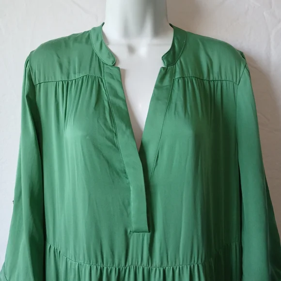 Chico's  Green Maxi Dress Maxi Drop Waist Tiered Sz 8 Casual Boho Peasant Office - Picture 4 of 11